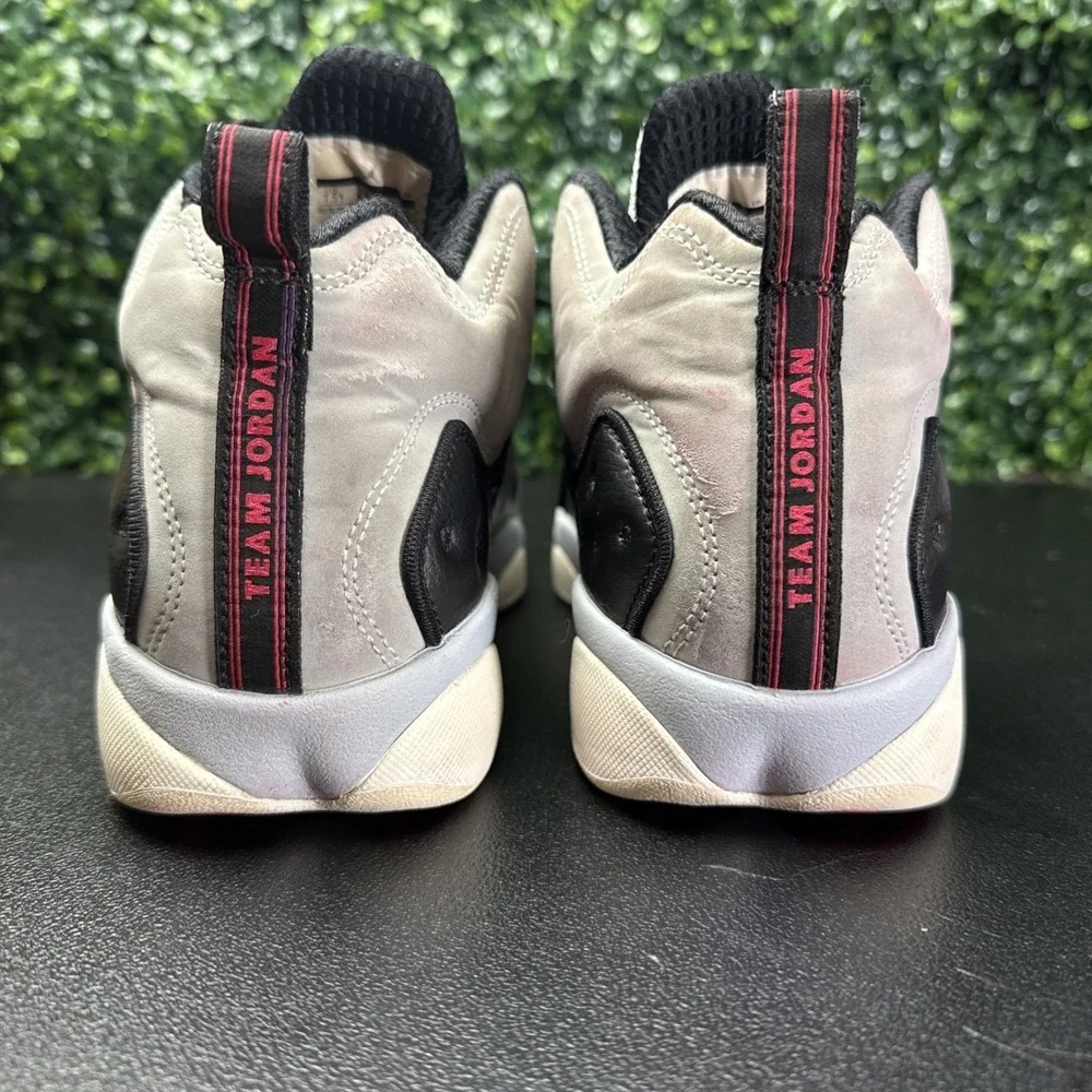 Nike Air Jordan Jumpman Team 2 Sneakers Kids Size 7.5Y Shoes